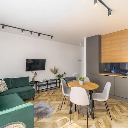 Apartment Stylish Balticus 15 With Air Conditioning By Renters *